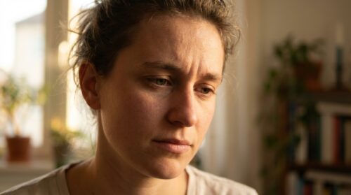 le persone senza amici stretti su cui contare spesso mostrano inconsapevolmente questi 7 atteggiamenti. scopri quali sono e come riconoscerli.